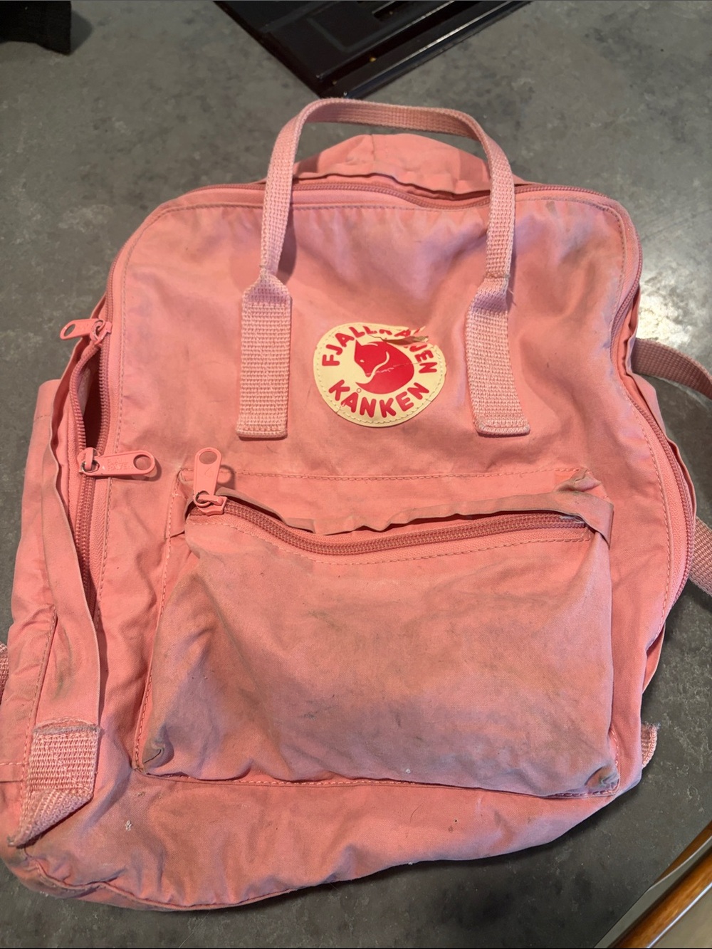 Fjallraven Kånken Backpack in Dusty Pink